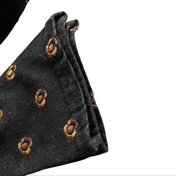 Pilcro Anthropologie | Embroidered Slim Straight Jeans Floral Black 27 - Picture 10 of 10